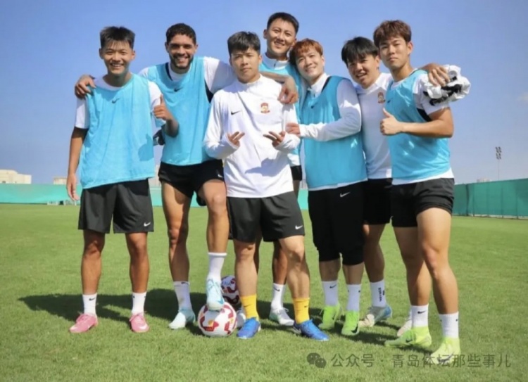  記者：劉小龍接近加盟青島西海岸，正隨隊在迪拜拉練只差官宣