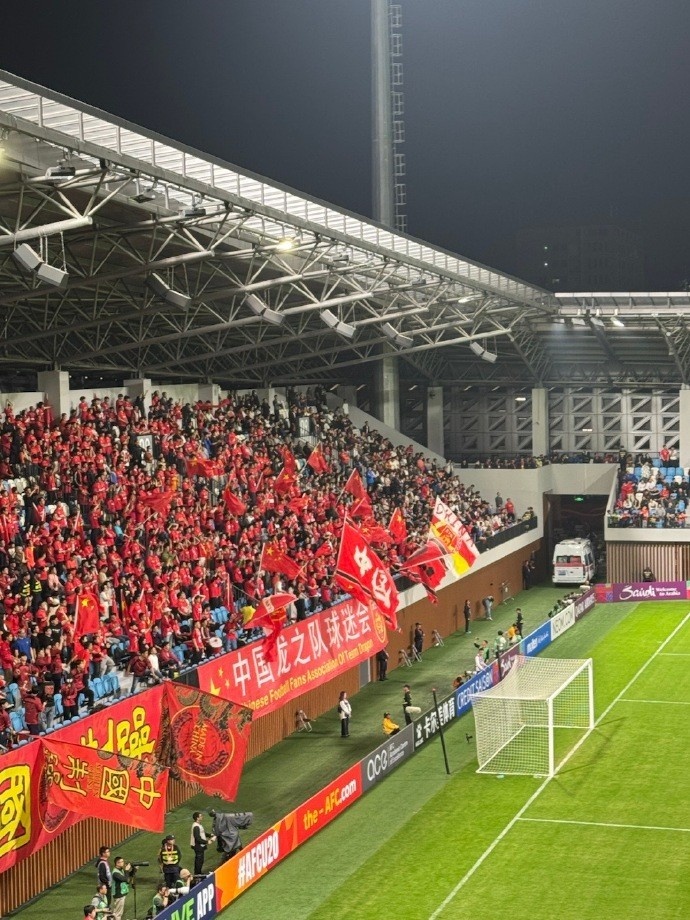  5000余人現場觀看U20亞洲杯揭幕戰中國vs卡塔爾