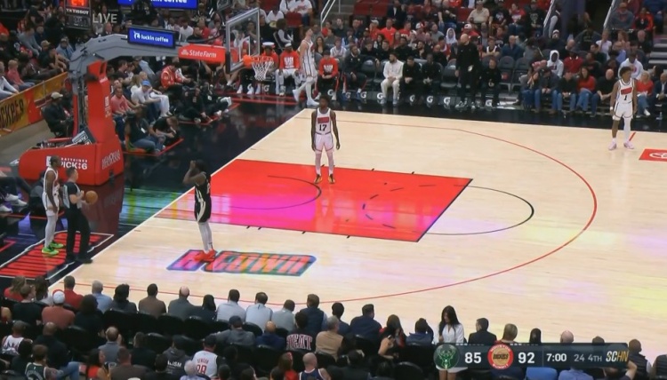  攻防壓制！雄鹿5分鐘沒得分 火箭打出7-0占據主動