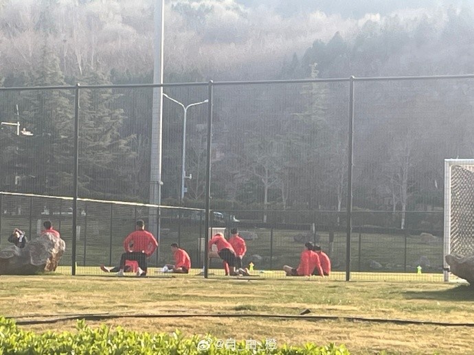  連續客場！博主：成都蓉城已抵達濟南備戰，周三將客戰泰山隊