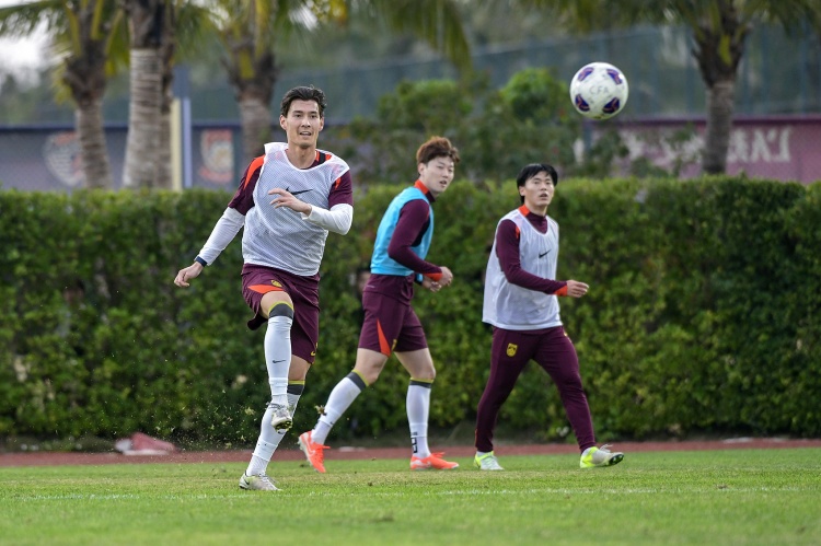  可正式代表國足！FIFA官網顯示，侯永永的會籍已轉換至中國足協
