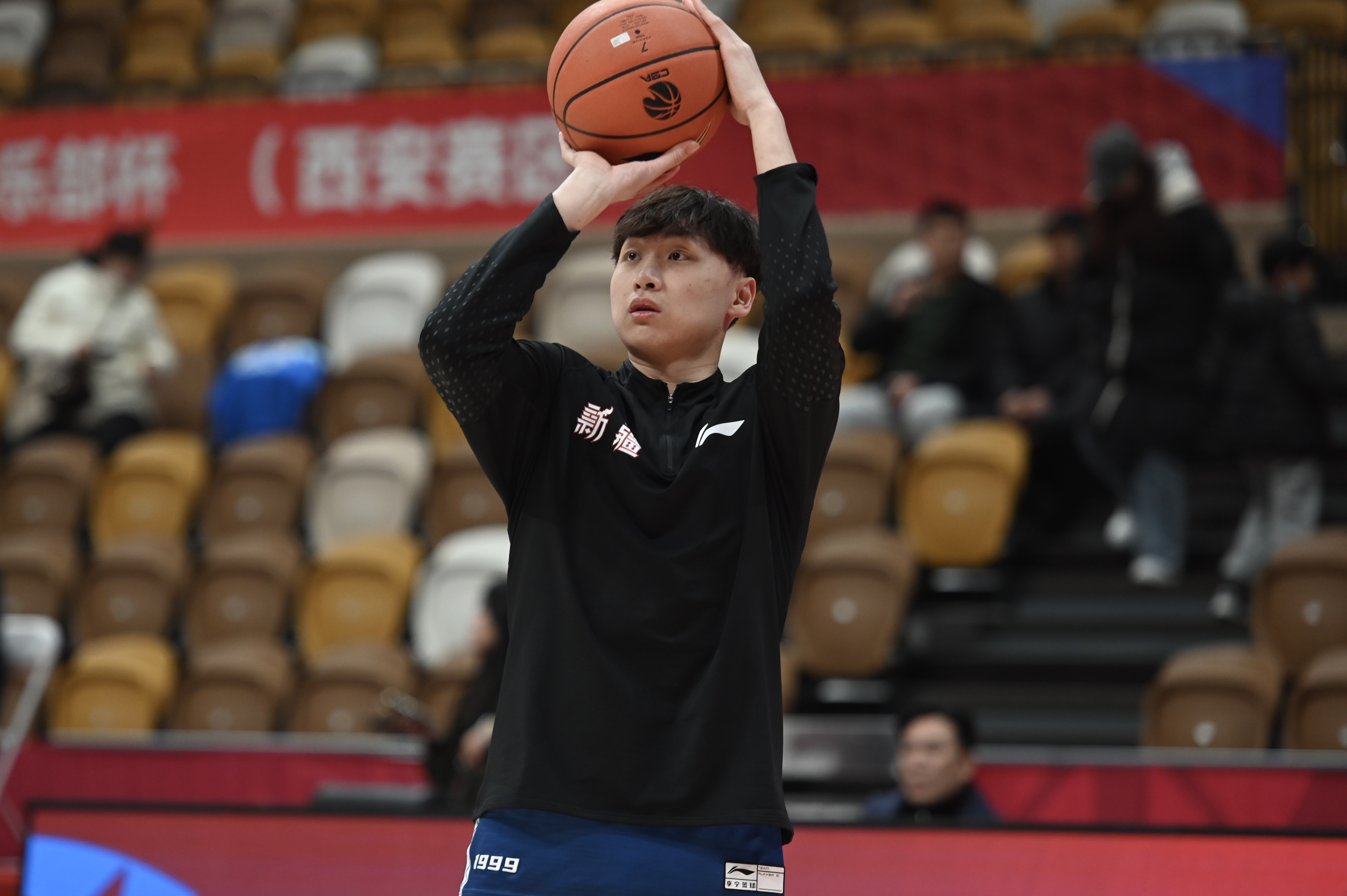  高效替補！齊麟7投4中&三分4中2 得到11分2板1帽