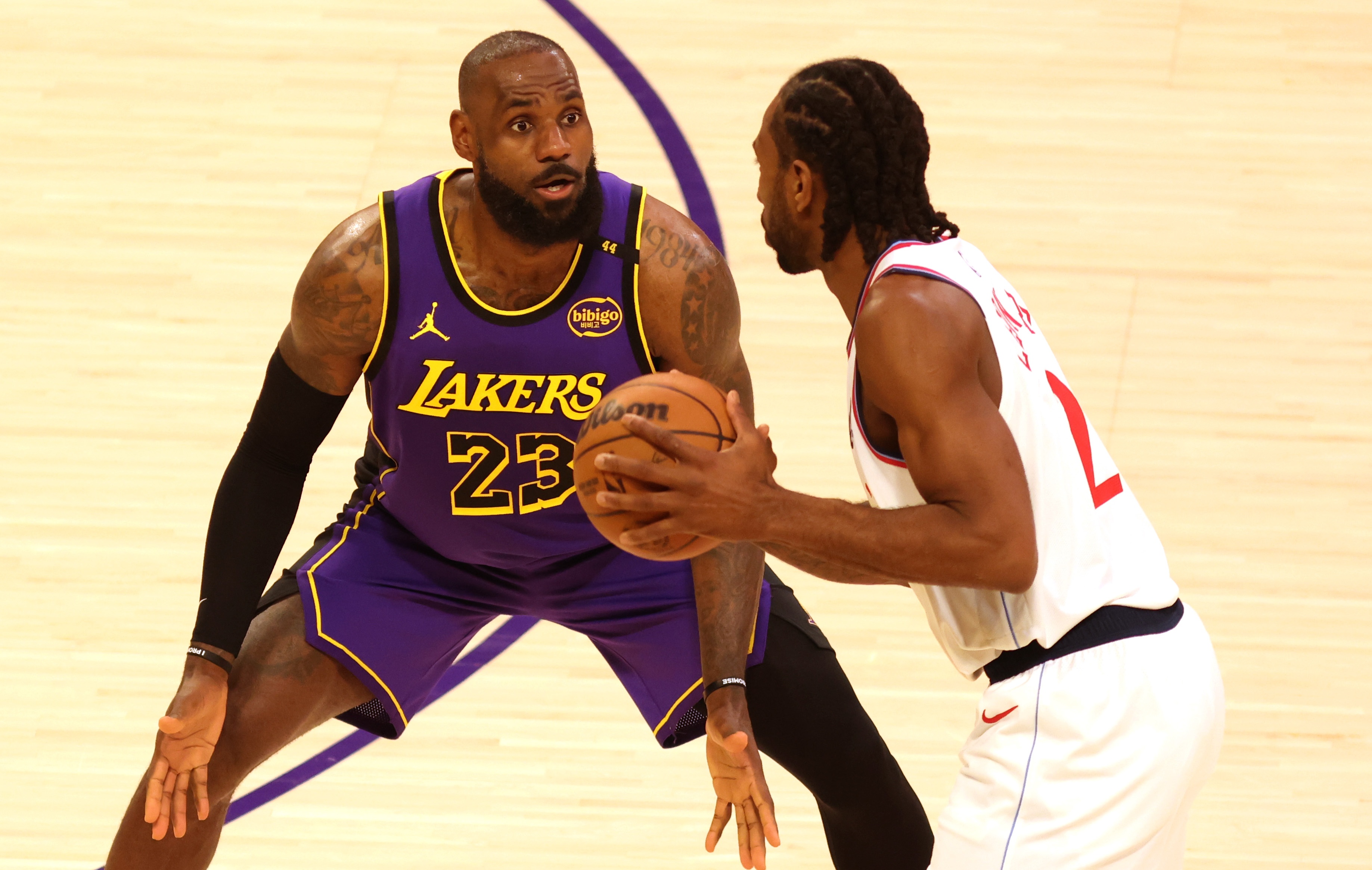  洛杉磯德比大戰！ESPN勝率預測：5連勝湖人僅43.7% 快船56.3%
