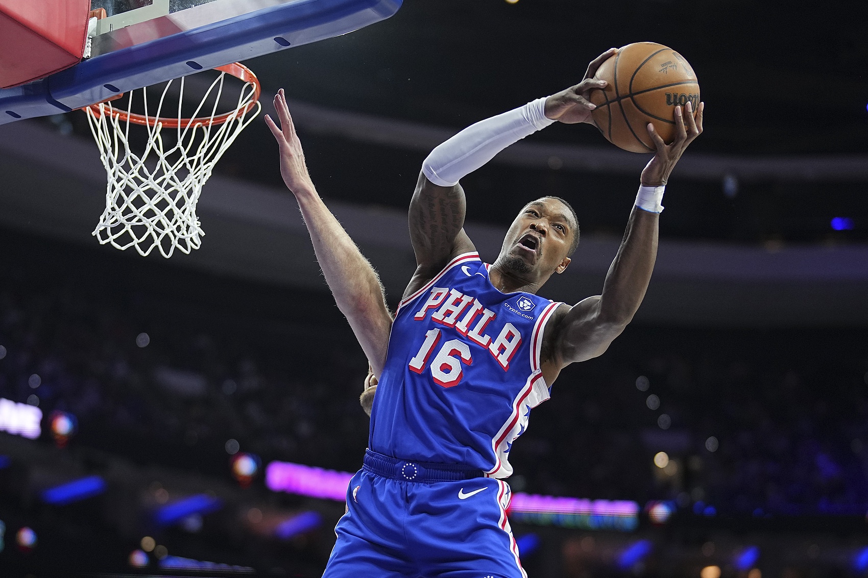 歡迎回到NBA！朗尼-沃克貢獻25分11籃板5助攻 獲得生涯首次兩雙